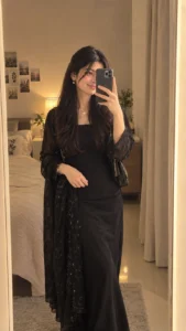 Night-Out Mirror Selfie Prompt